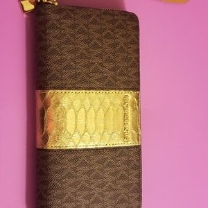 Michael  Kors Wrislet